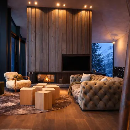 Caselva Mountain By * 阿罗萨