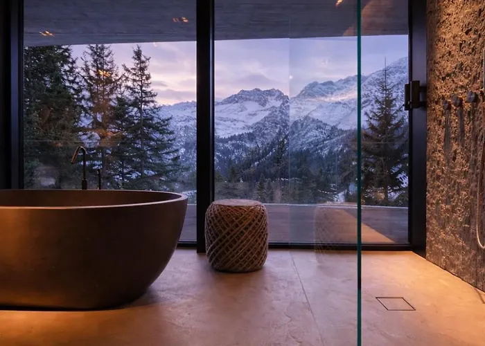 木屋 Caselva Mountain By *